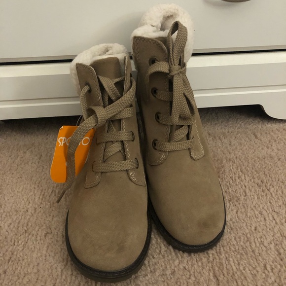 Sporto Waterproof Ankle Boots - Picture 1 of 3